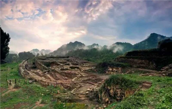 世界遺產(chǎn)老司城、不二門、猛洞河漂流2日游