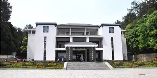 長(zhǎng)沙三珍虎園、楊開(kāi)慧故居一日游