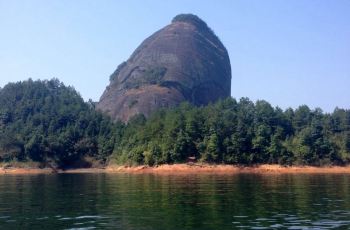 江西銅鼓?湯里溫泉、天柱峰、秋收起義紀(jì)念館2日游