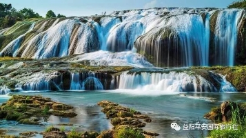 貴州黃果樹大瀑布、梵凈山、西江千戶苗寨、荔波大小七孔、鎮(zhèn)遠(yuǎn)古城遵義會議會址、息烽集中營汽車七日游